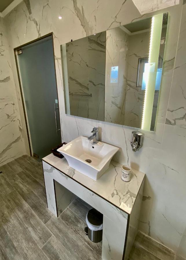 Luxury Apartments Ivon Plovdiv Exterior photo